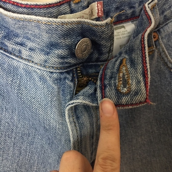 [Levi's] Vintage High Rise Denim Cut Off Shorts - Picture 4 of 11